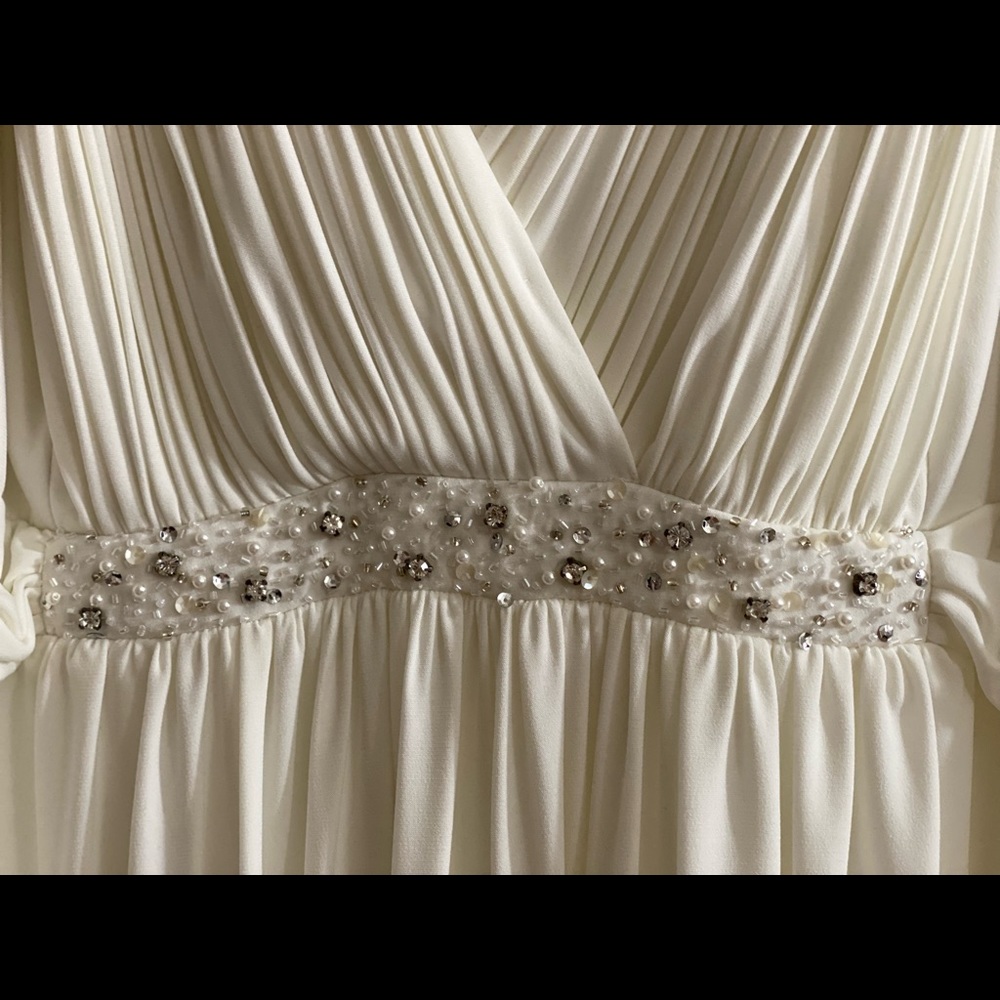 New David’s Bridal dress